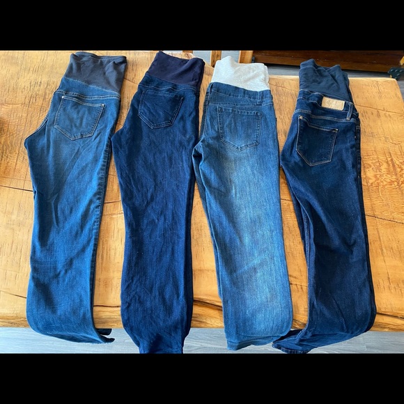 Maternity Lot. Size Small - Picture 5 of 9